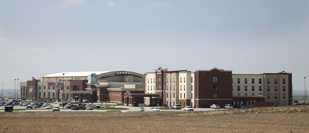 Hampton Inn & Suites Dodge City - photo 32