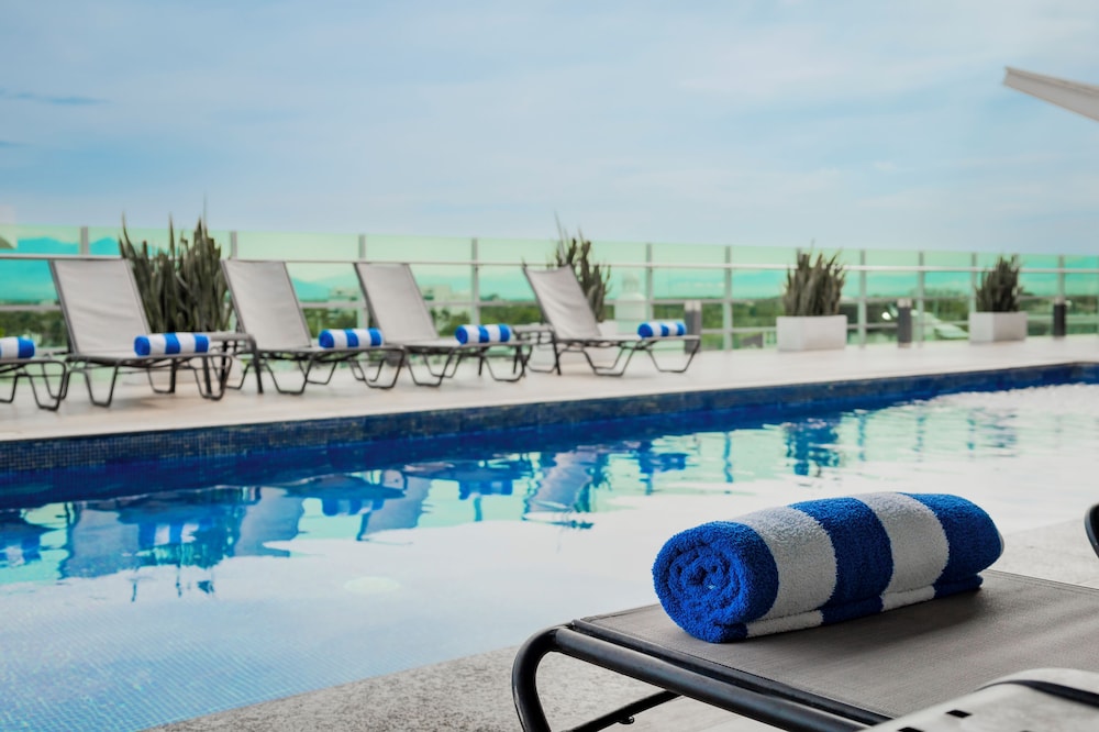 Rooftop pool