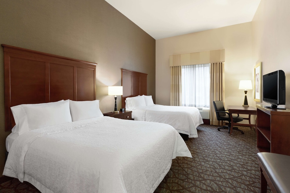 Hampton Inn & Suites Houston Pasadena - photo 12