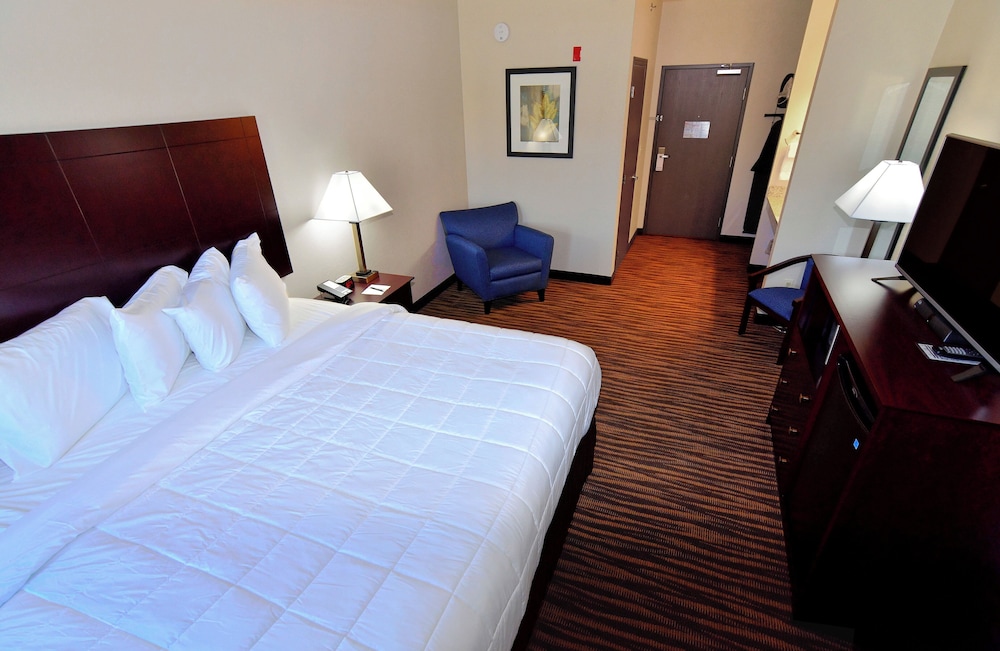 Cobblestone Inn & Suites Monticello - photo 3