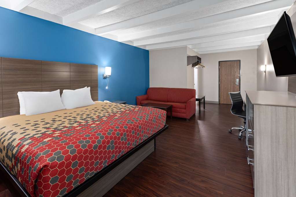 Baymont by Wyndham Bay City - photo 7