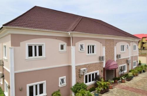 Auris Court Economy — 4-Star Luxury Hotel in Abuja, Nigeria