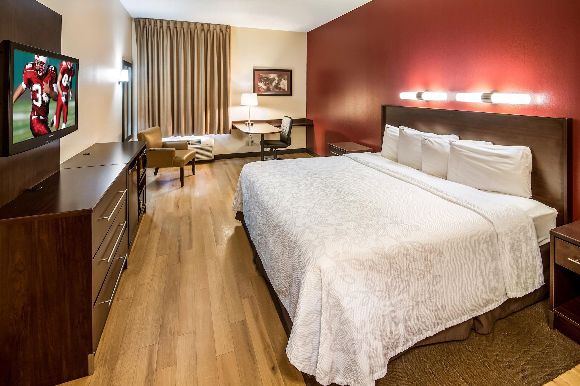Red Roof Inn PLUS South Deerfield Amherst - photo 17