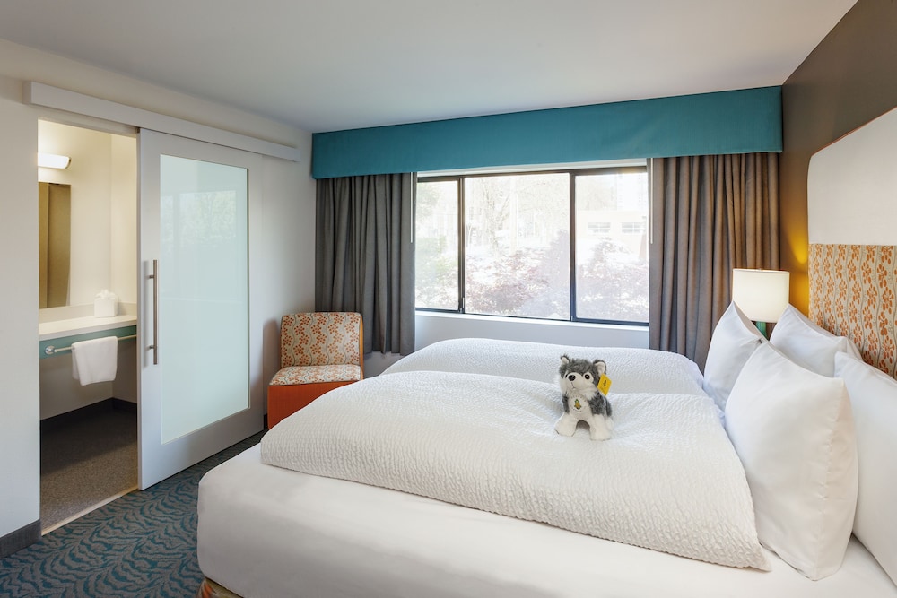 Staypineapple University Inn University District Seattle - photo 3