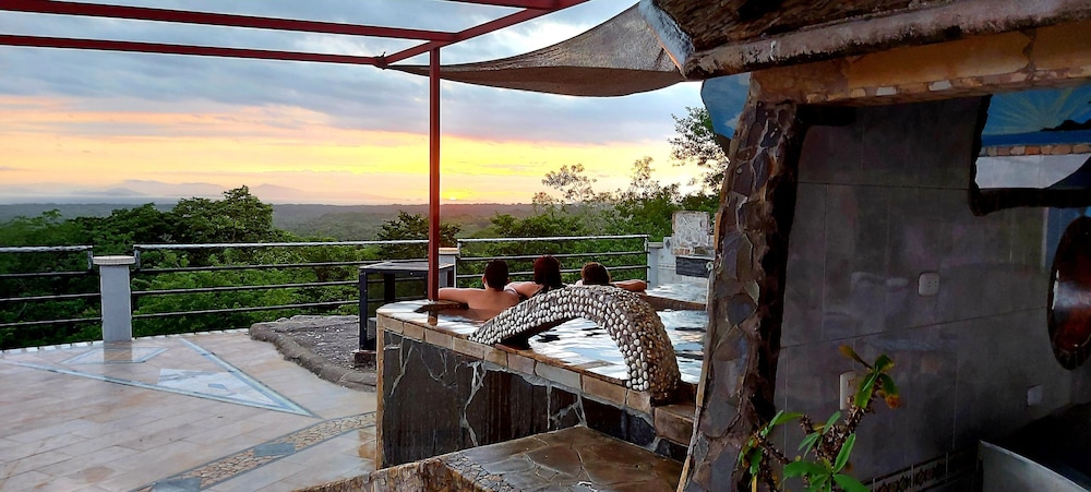 El Castillo Monte Campana in Puntarenas, Costa Rica