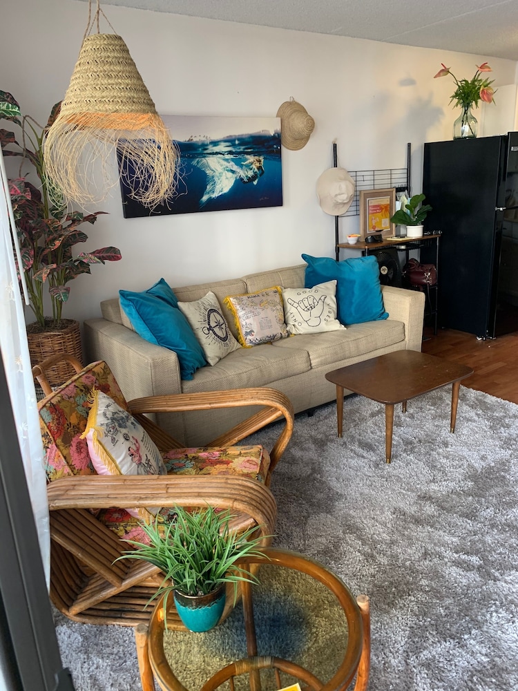 Waikiki Banyan High Level Condo with Private Lanai by Koko Resort Vacation Rentals - photo 64
