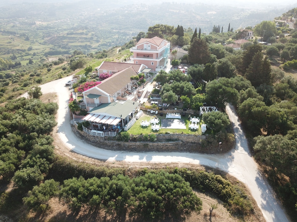 Forestata Village — Kefalonia