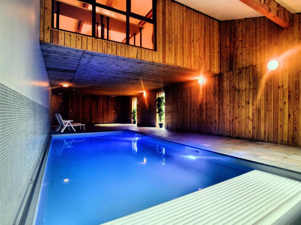 Unique Holiday Home with Pool near Park & Ski Area — 4-Star Luxury Hotel in Malmedy, Belgium