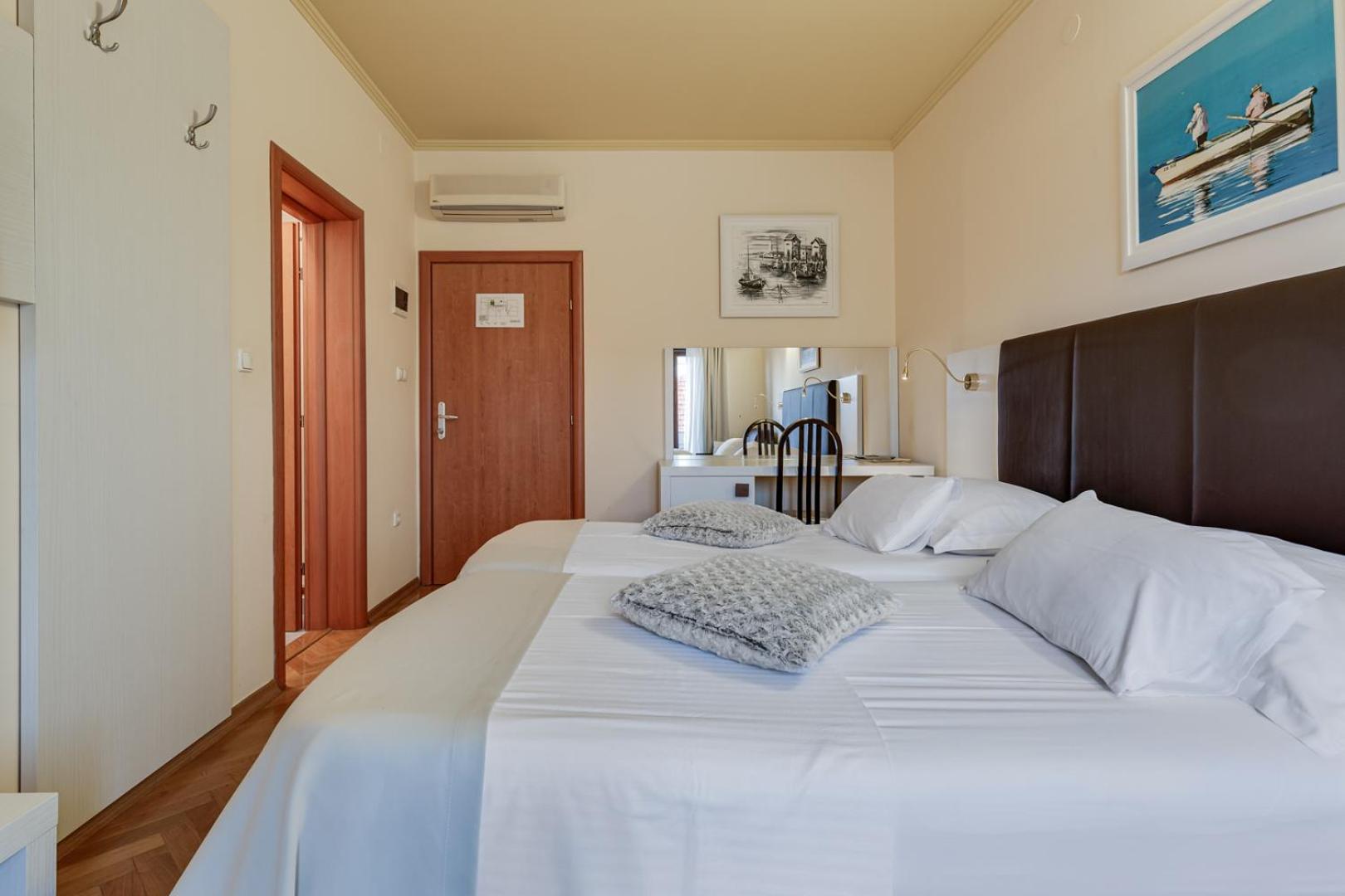 Hotel Marinko — Zadar — photo 4