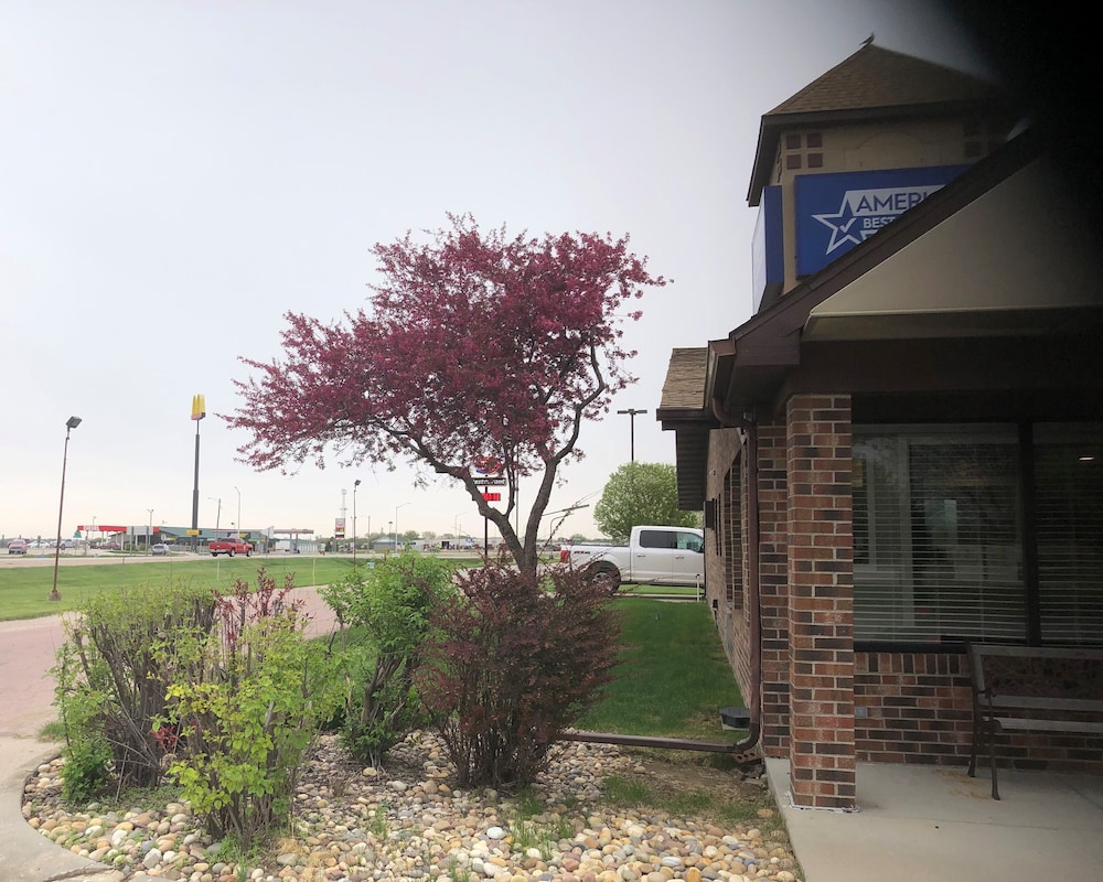 Americas Best Value Inn Onawa - photo 25
