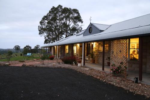 BellbirdHill Bed & Breakfast — 4-Star Luxury Hotel in Wingham, Australia