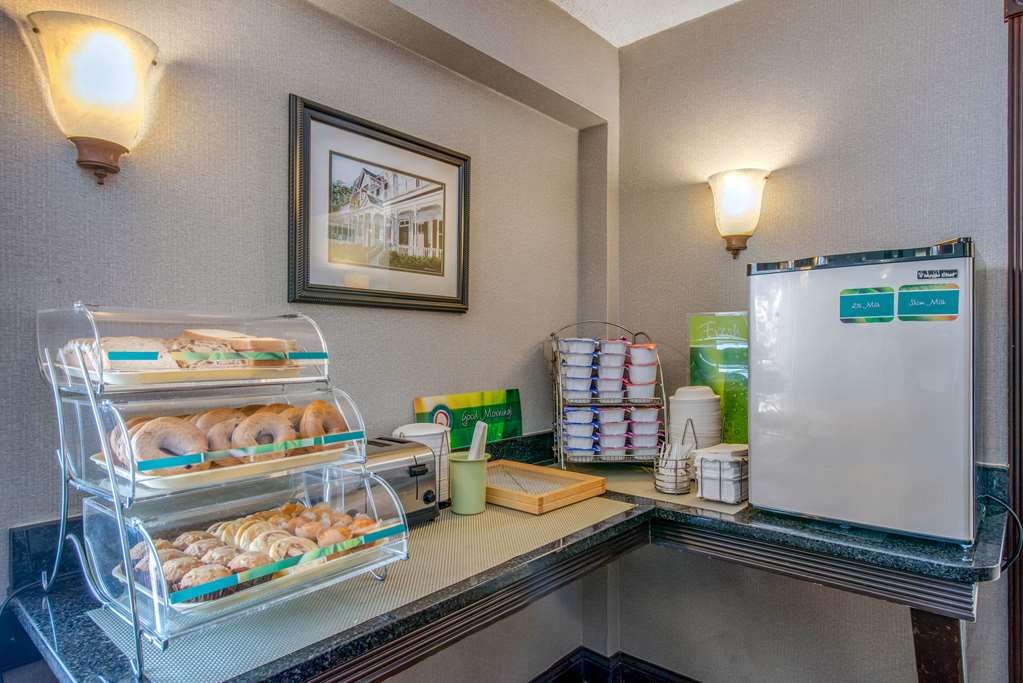 Quality Inn Savannah Historic District - photo 26