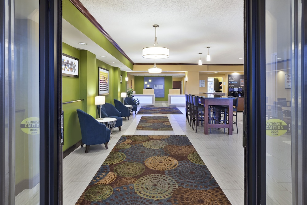 Holiday Inn Express Circleville by IHG - photo 29