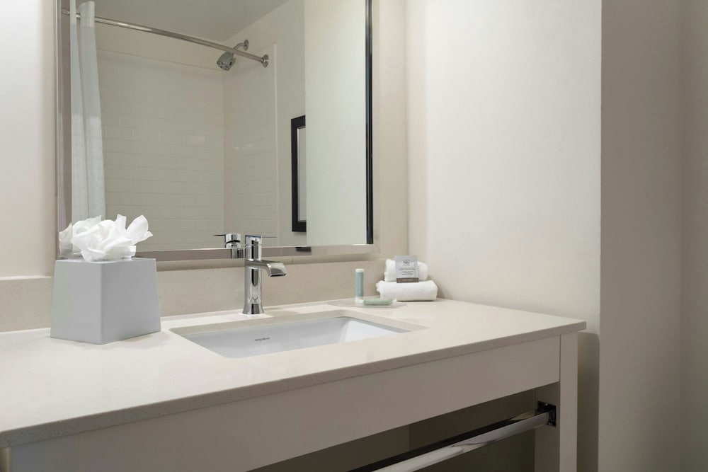 Fairfield Inn & Suites by Marriott Chattanooga - photo 11