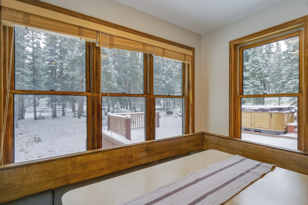 12 Mi to Breckenridge Ski Resort Cabin with Hot Tub - photo 12
