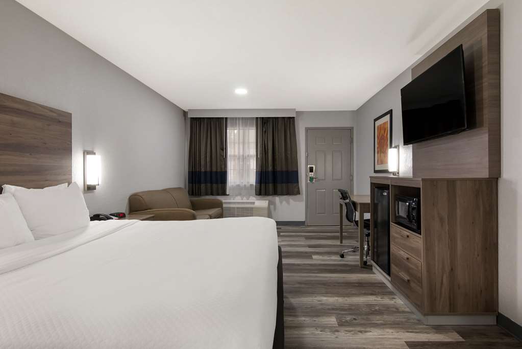 Quality Inn near Casinos and Convention Center - photo 14