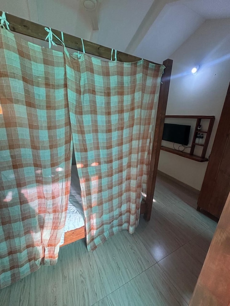 The Leisure Cave Arambol Goa — Arambol — photo 4
