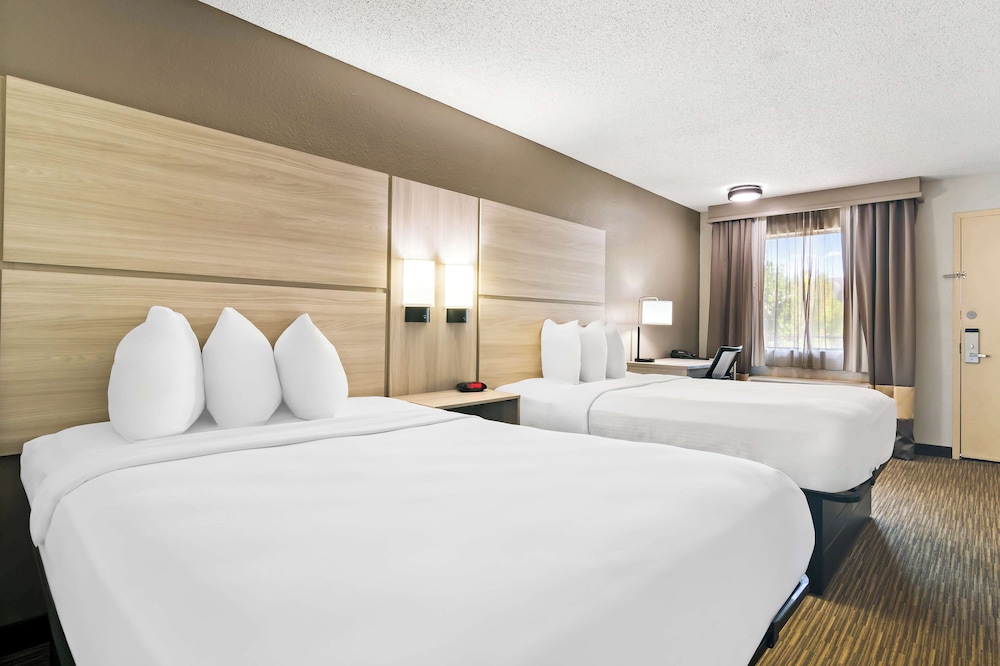 Best Western The Oasis at Joplin - photo 14