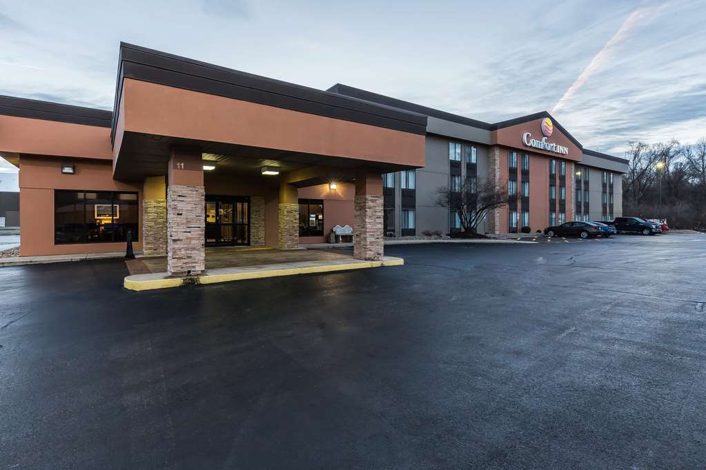 Comfort Inn Alton near I 255 - photo 3