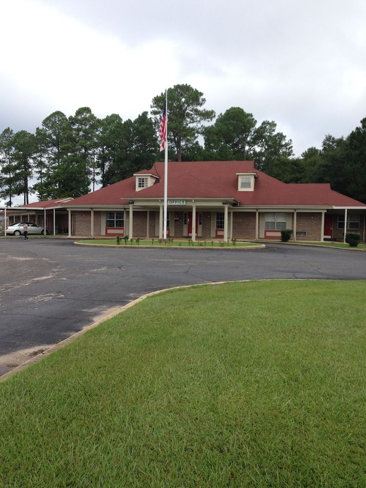 Royal Inn — hotel in Monroeville
