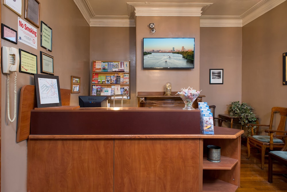 The Farrington Inn - photo 3