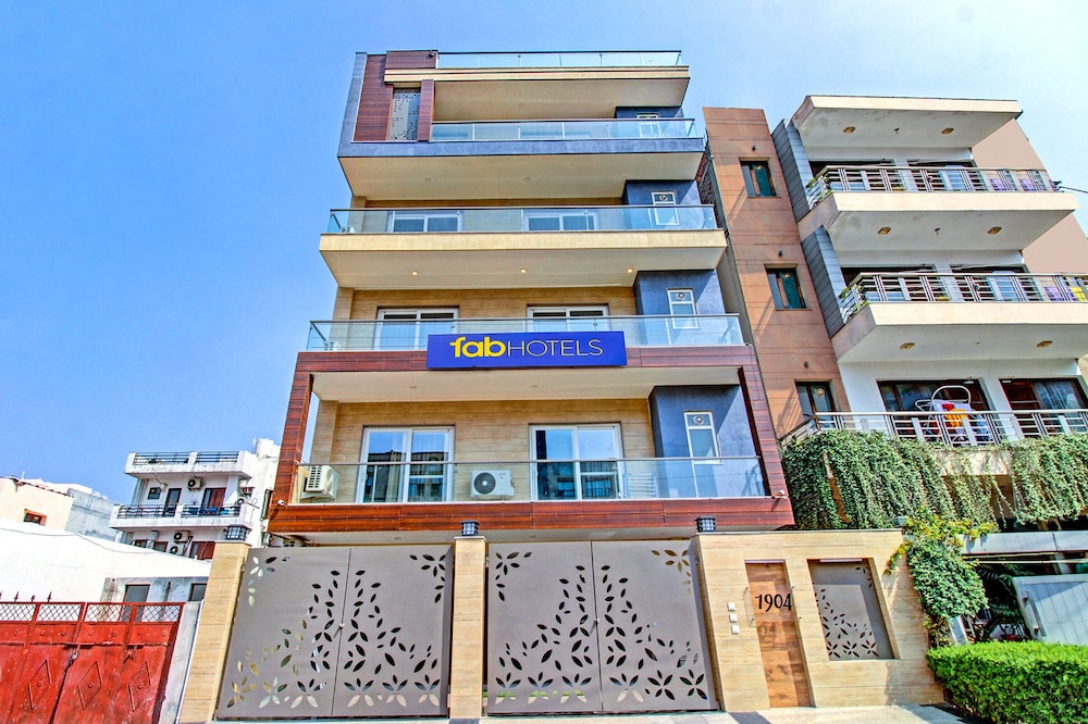 Soft Petals by FabHotel - last minute hotel in Gurgaon