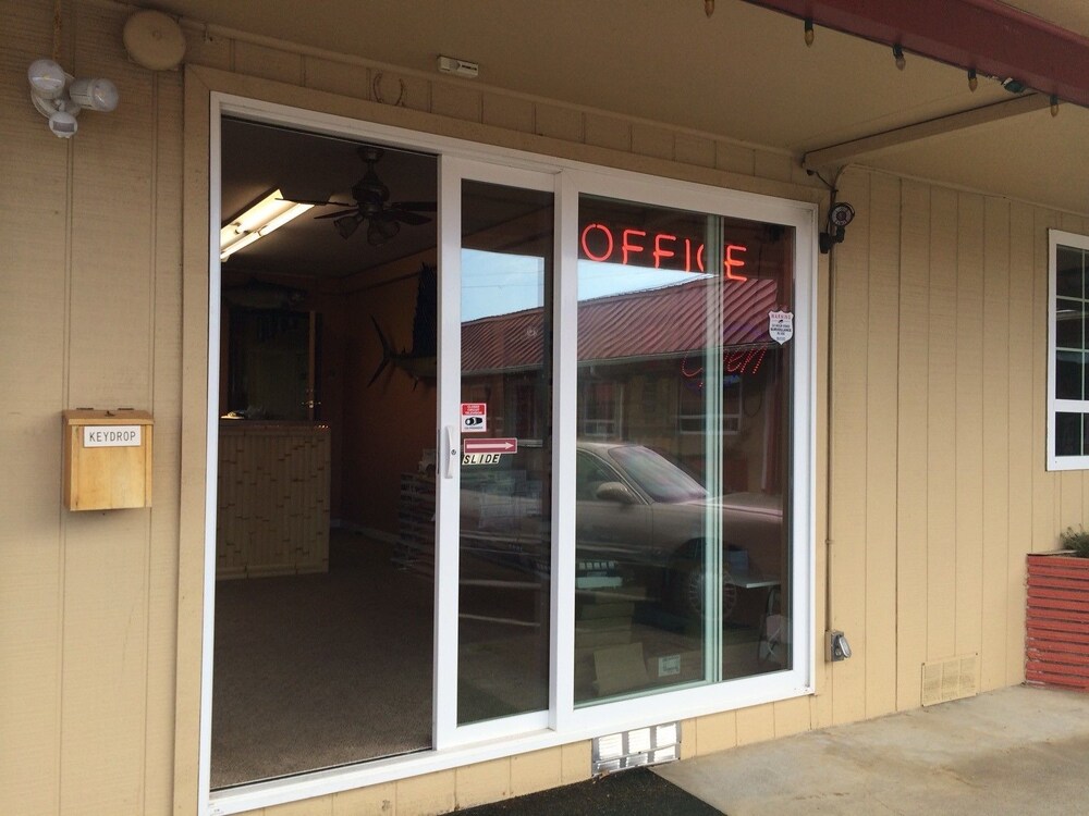Wild Chinook Inn - photo 19