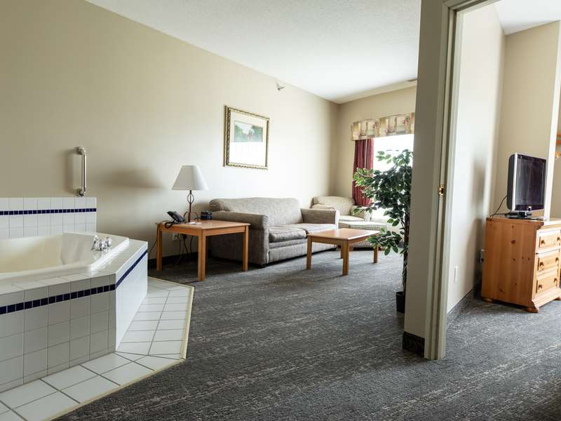 Crossings By Grandstay Inn And Suites - photo 9