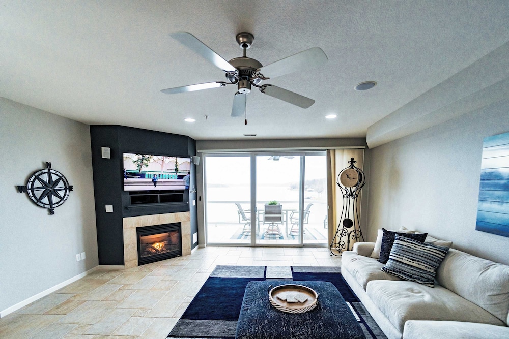 Happy Haven @ Lands End 3 BDR Resort Condo - photo 17