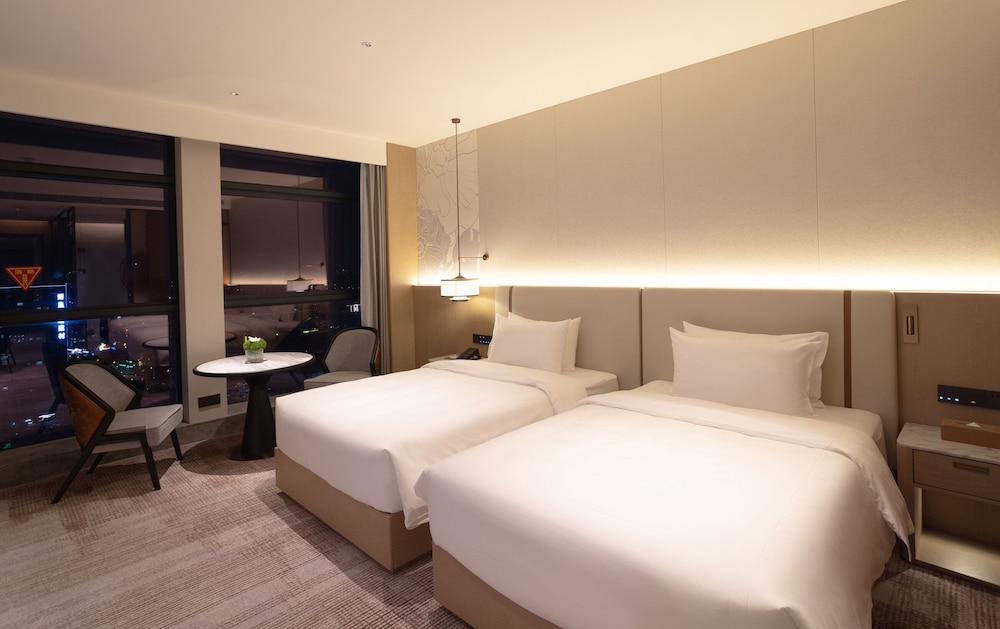 Foshan Xinghai Royal Hotel in Foshan, People's Republic of China