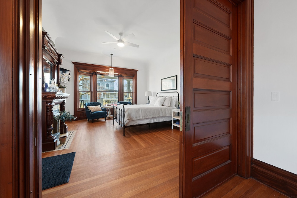 The Washington Boutique Hotel - photo 20