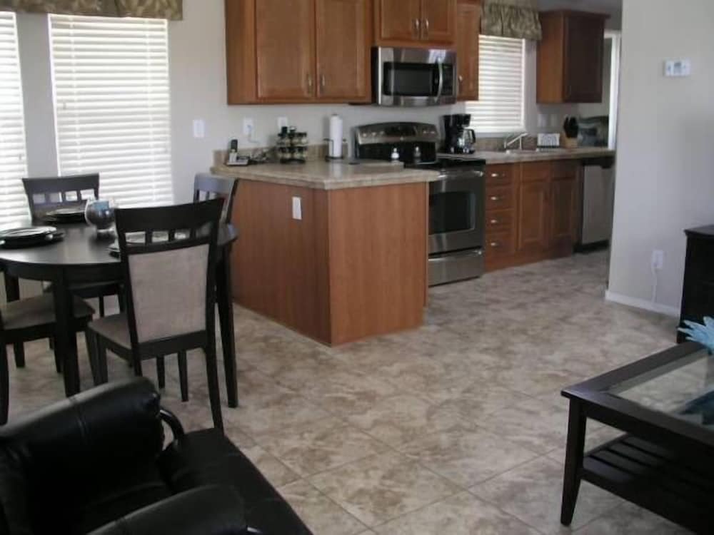 Palm Creek Golf and RV Resort 55 plus - photo 6