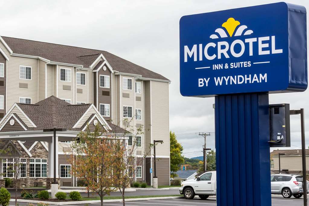 Microtel Inn & Suites By Wyndham Altoona - featured photo