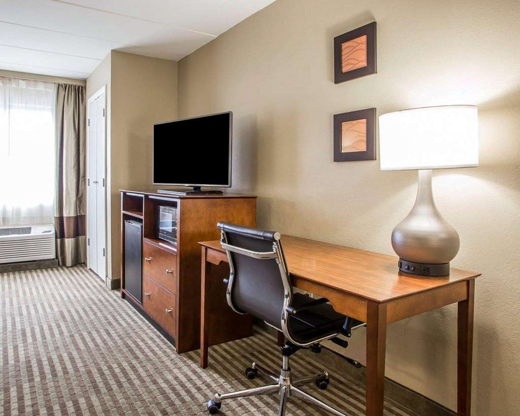 Comfort Inn Hammond I 94 - photo 18