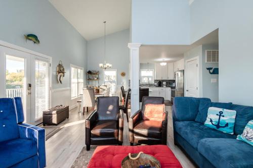 SeaSide by Oak Island Accommodations - photo 32