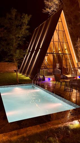 The triangle haven - carbon neutral hotel in Jaipur