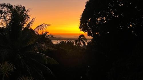 Cooktown Central Villa — 4-Star Luxury Hotel in Cooktown, Australia