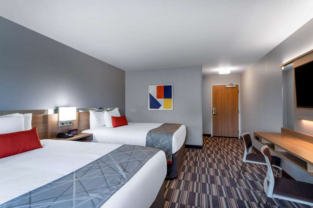 Microtel Inn & Suites by Wyndham Amsterdam - photo 29