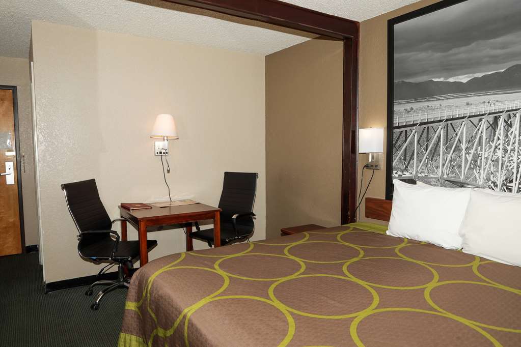 Super 8 by Wyndham Gallup - photo 13