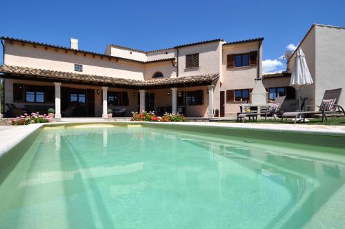 Finca Son Rubi A Los Pies De Serra Tramuntana — Selva