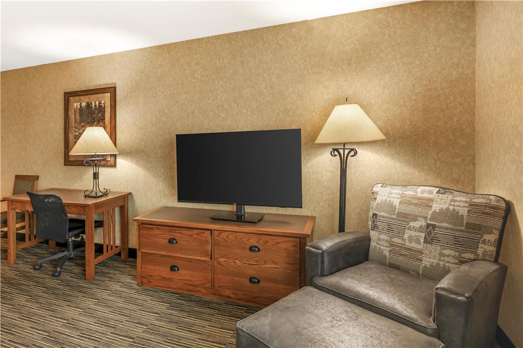 Best Western Plus Kelly Inn & Suites - photo 78