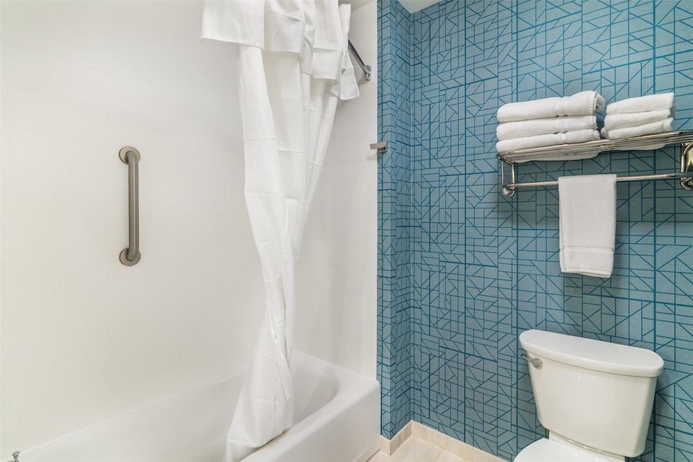 Homewood Suites By Hilton Schenectady - photo 33