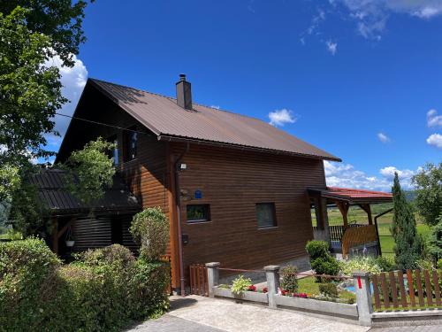 Kuća Za Odmor Anamarija — hotel in Ogulin
