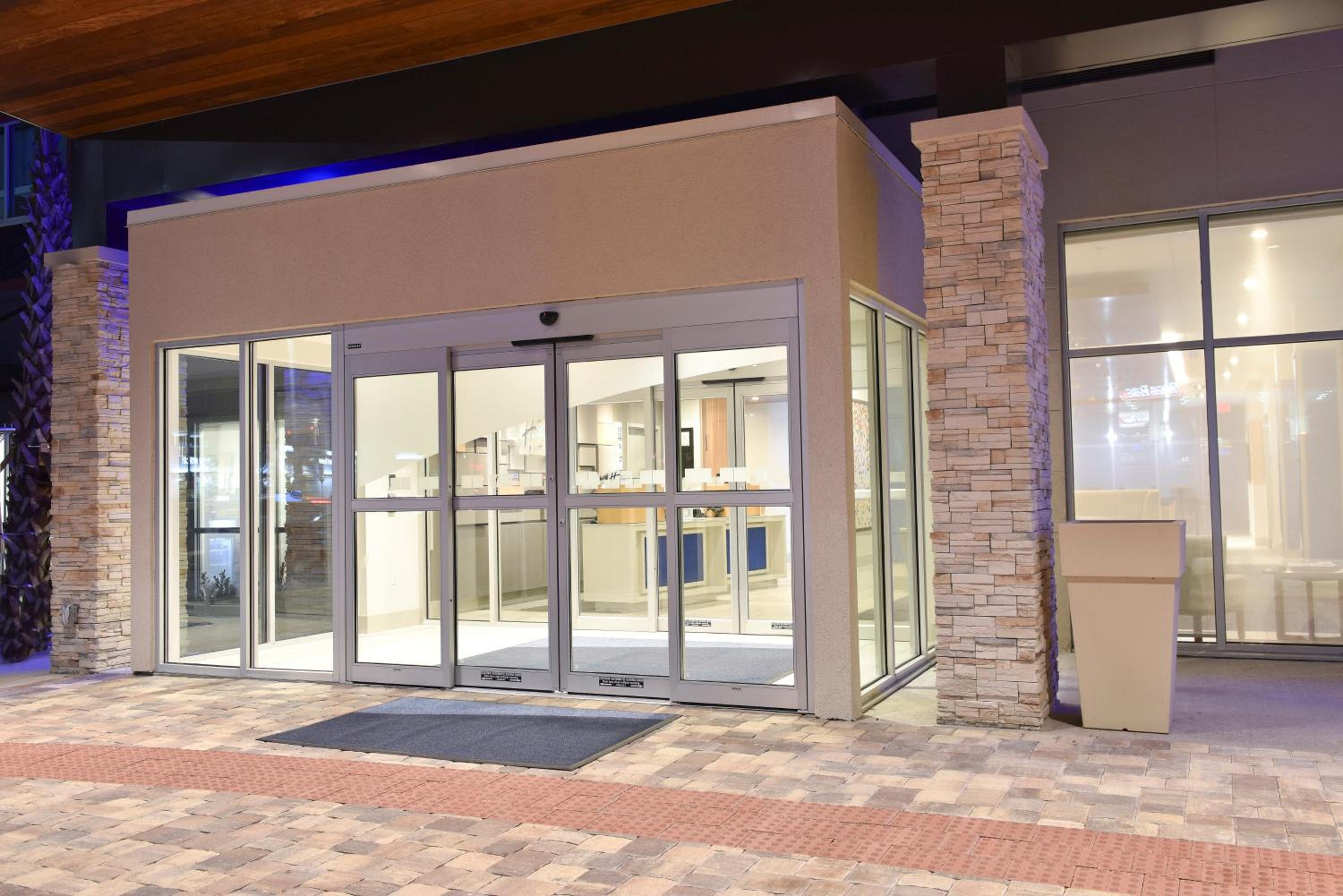 Holiday Inn Express & Suites Orlando Southeast by IHG - photo 143