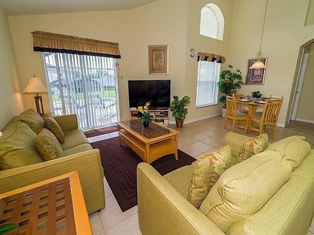 Ly239890 Emerald Island Resort 4 Bed 3 Baths Villa - photo 2