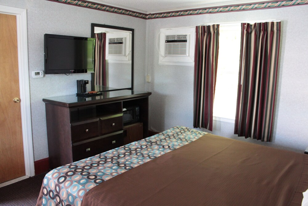Wagon Wheel Inn - photo 7