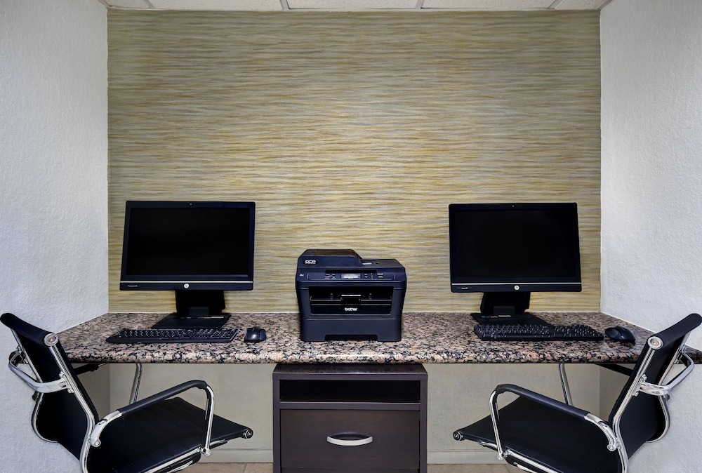 Studio 6 Houston TX Westchase - photo 38