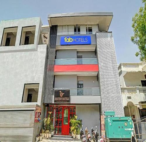 Fabhotel Destiny 78 - last minute hotel in Indore