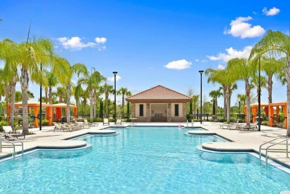 Fabulous Single Home w Pool at Solterra Resort - photo 43