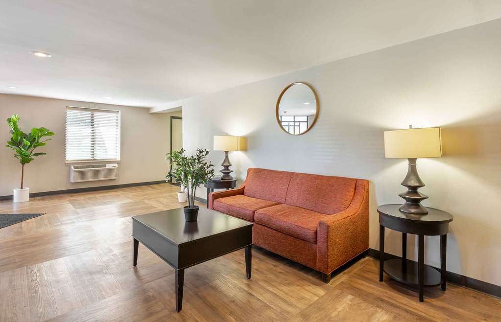 Extended Stay America Suites Cleveland Middleburg Heights - photo 7